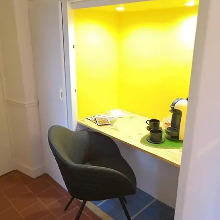 Le 9 De Cour, Kiwi Отель типа 