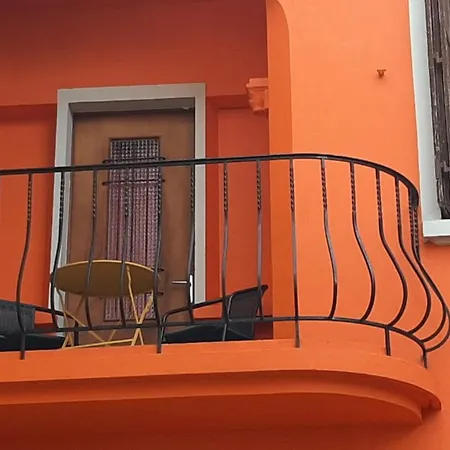 Bed & Breakfast Le 9 De Cour, Kiwi