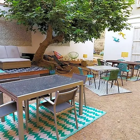 Le 9 De Cour, Kiwi Carcassonne